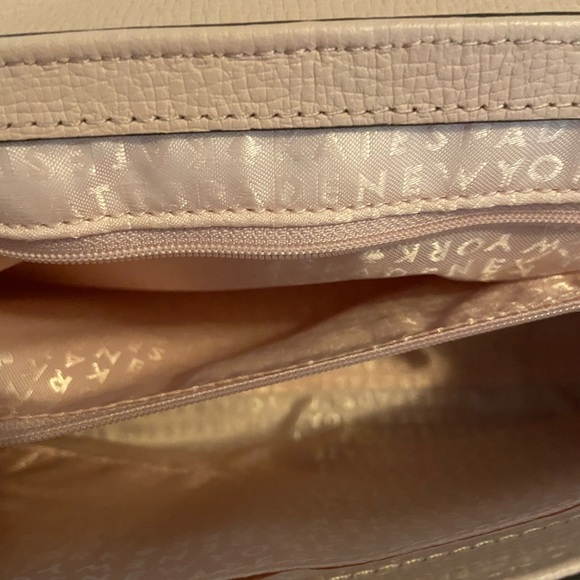 *SOLD* Kate Spade Convertable shoulder bag - Picture 4 of 4